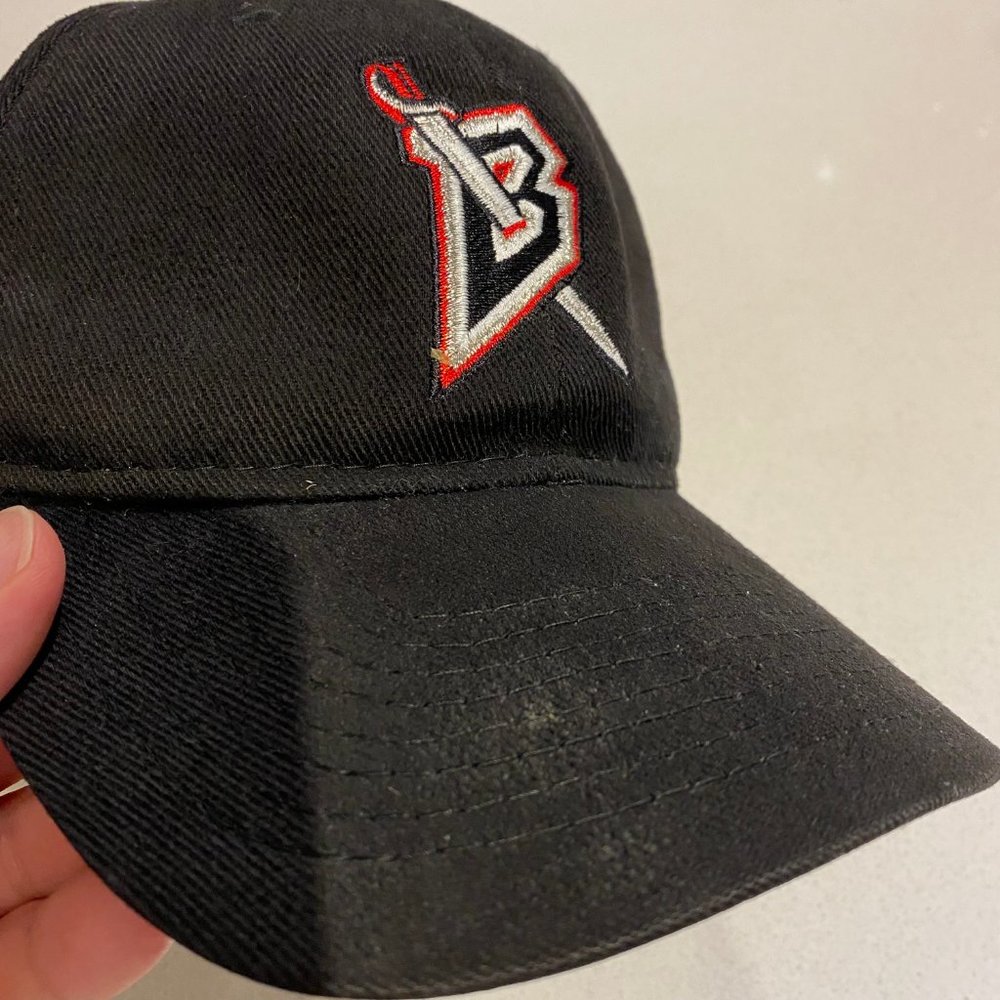 VINTAGE 90S BUFFALO SABRES NHL CCM NO.1 APPAREL SNAPBACK HAT - Picture 6 of 8